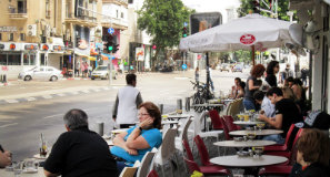 Tel-Aviv-cafe-Israel-pop 85221ok